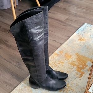 Kenneth Cole size 9 over the knee black leather boots
